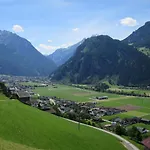 Lejlighed Wegscheider By Interhome Mayrhofen